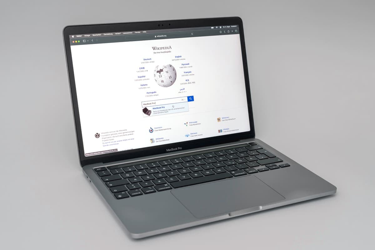 Apple MacBook Pro 13 M1 — Şarj döngüsü düşük 2