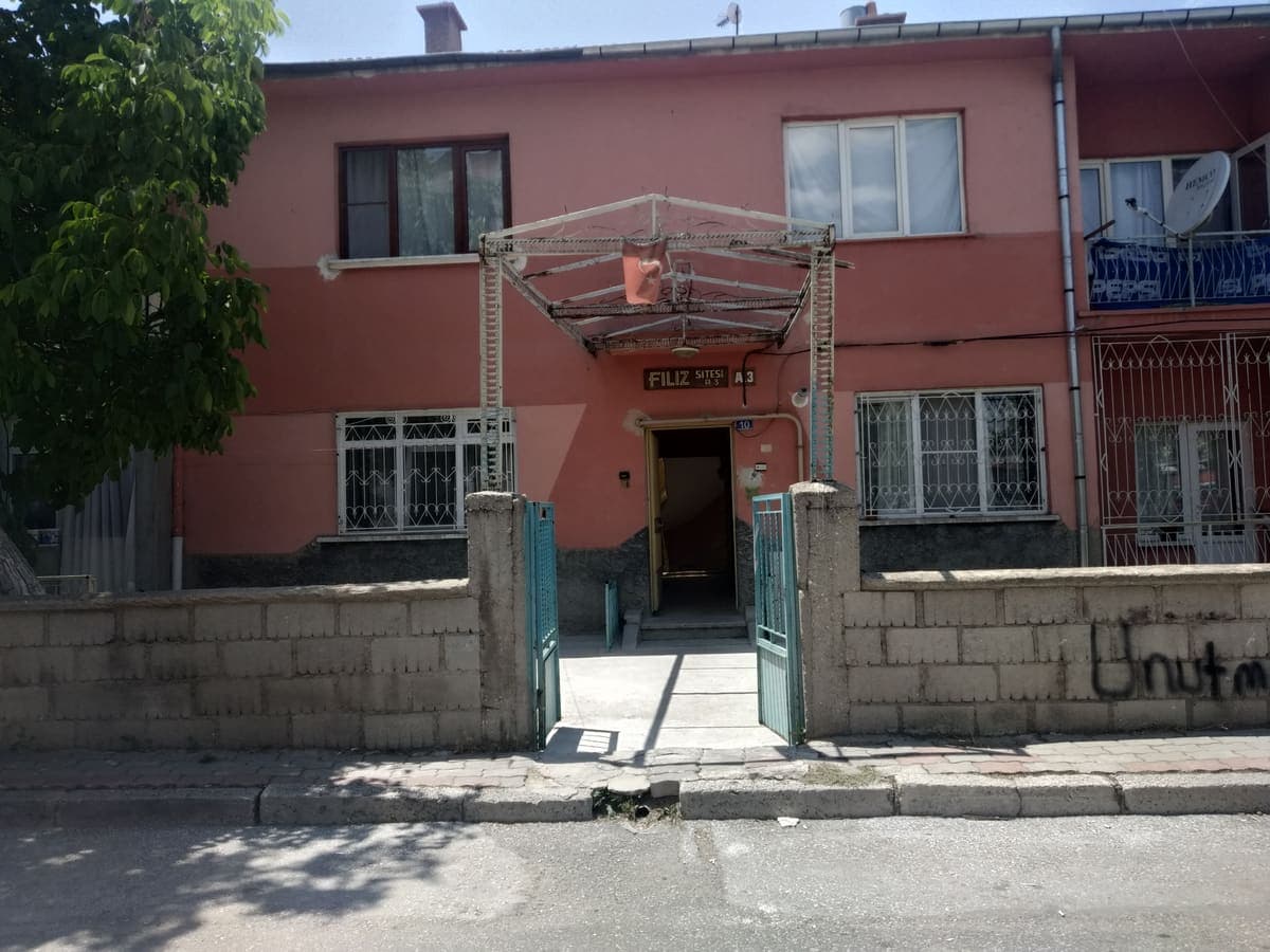 Tavşanlı Durak Mahallesi'nde 3+1 Daire | 144 m² — Ara kat, güneşli