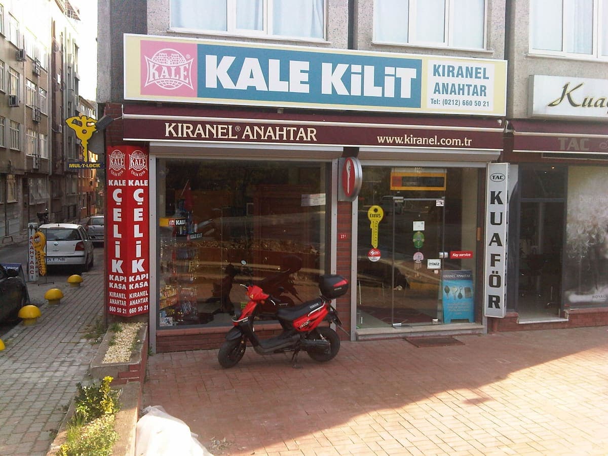 Tavşanlı Yeni Mahallesi'nde İş Yeri | 80 m² — Cadde üzeri, yüksek kira getirili 1