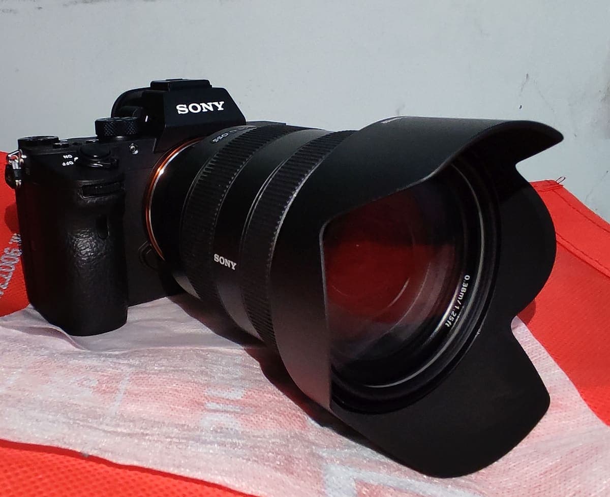 Sony Alpha 7 III — Çantası ve yedek bataryası dahil 2