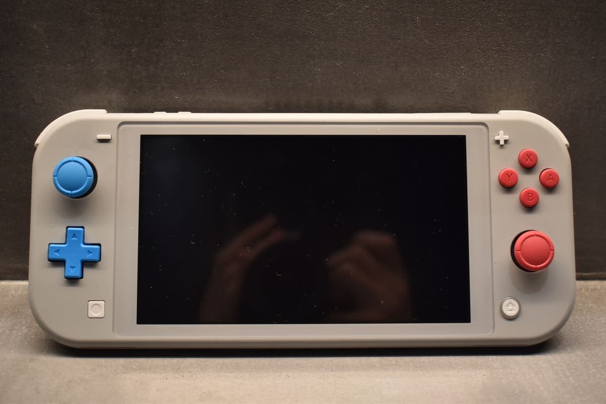 Nintendo Switch Lite — Orijinal kutusunda 3