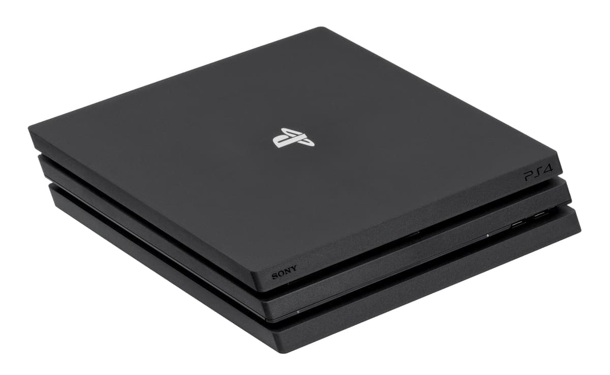 Sony PlayStation 4 Pro — Kutusu açılmamış, faturalı 4