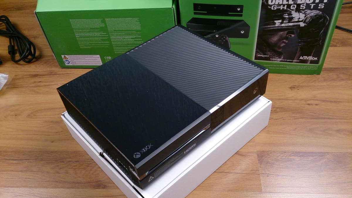 Microsoft Xbox One — Orijinal kutusunda 1