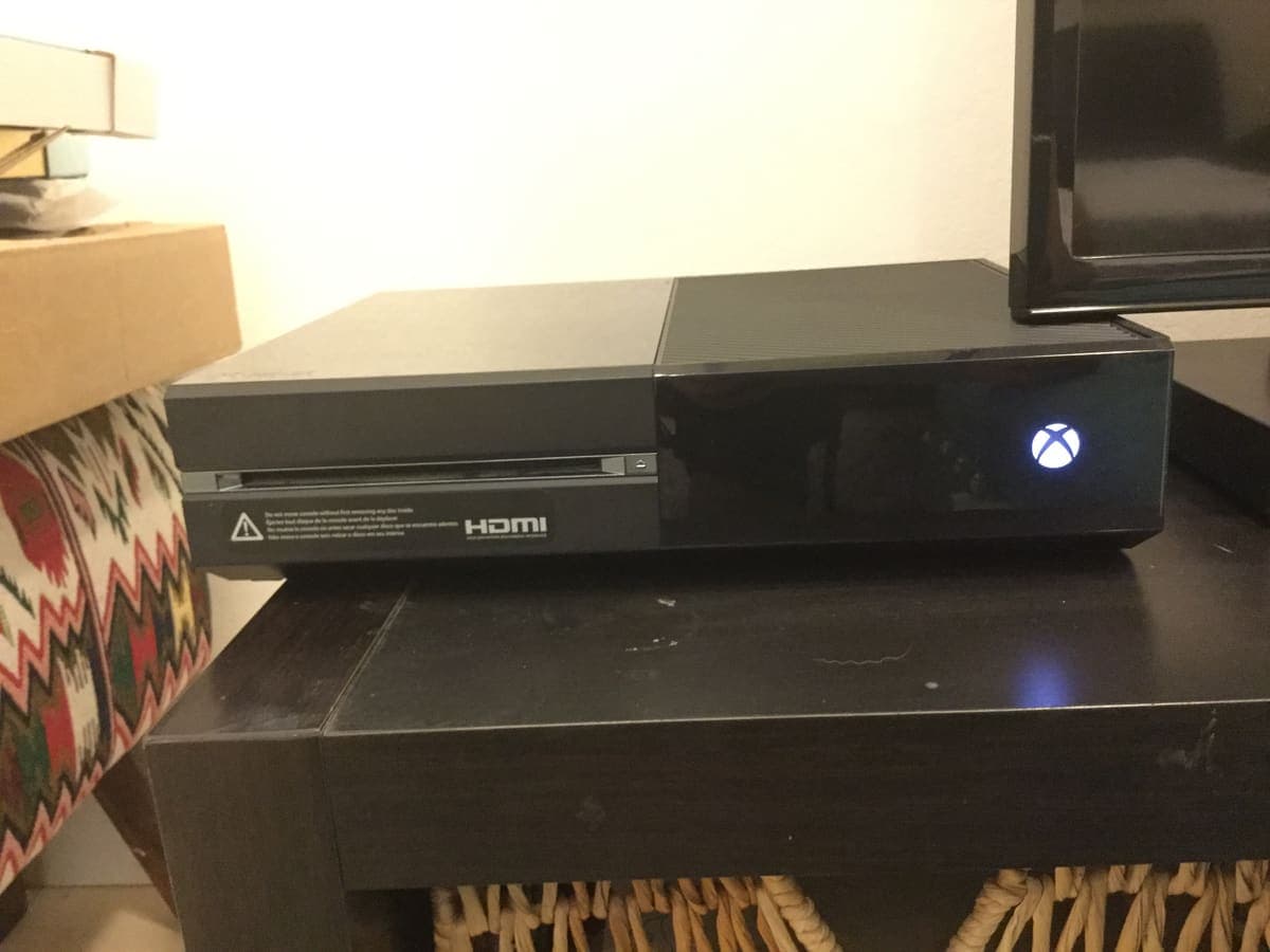 Microsoft Xbox One — Orijinal kutusunda 3