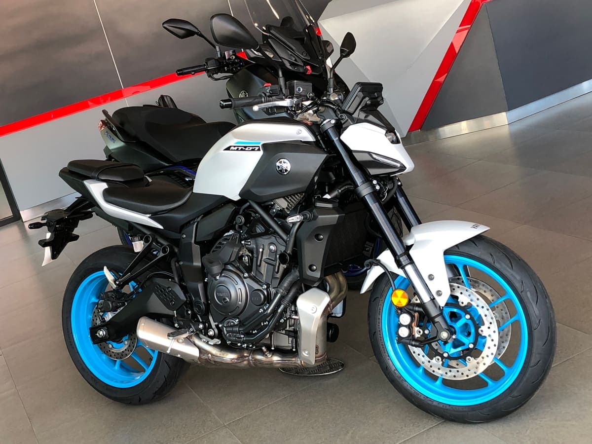 2021 Yamaha MT-07 — Tek elden, bakımları yetkili serviste 2