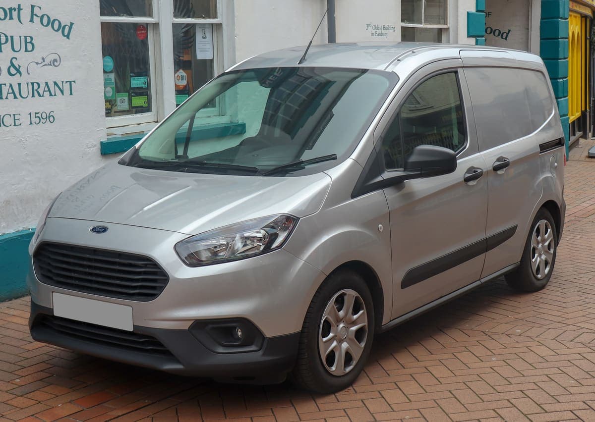 2019 Ford Transit Courier — Muayenesi yeni yapıldı 3