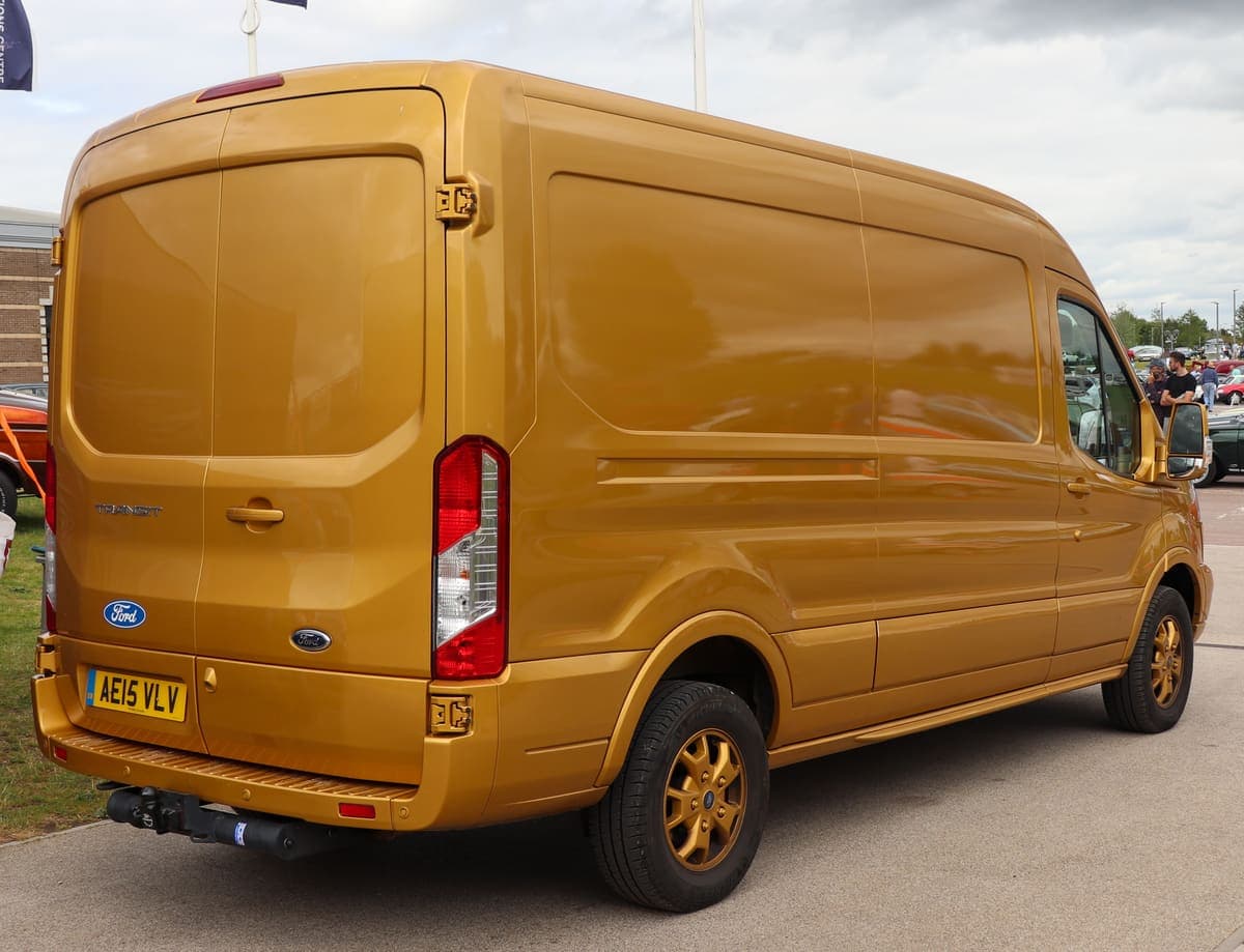 2015 Ford Transit 350 — Takas olur, kredi kullanılabilir 2