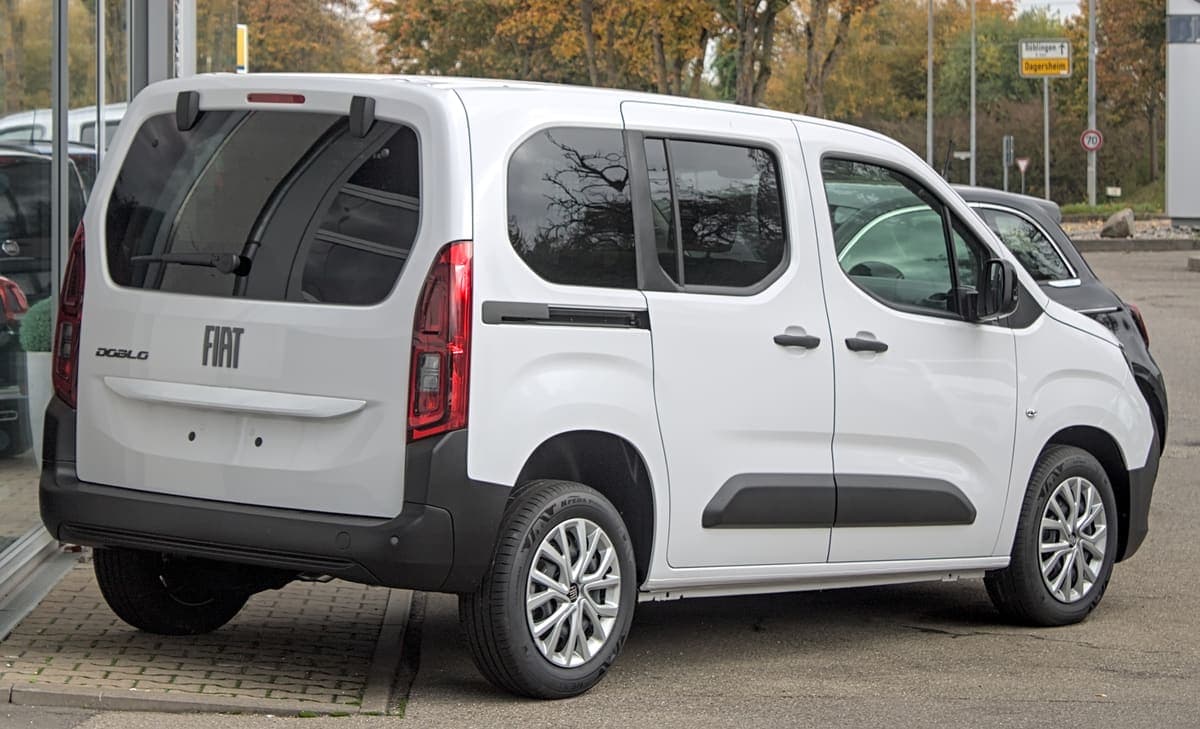 2024 Fiat Doblo — Tek elden, bakımları yetkili serviste 4