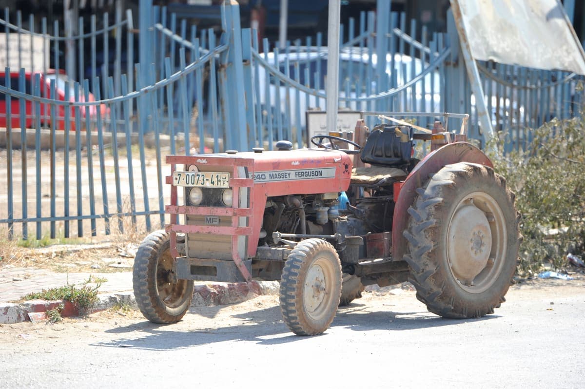 1995 Massey Ferguson 240 — Muayenesi yeni yapıldı 2