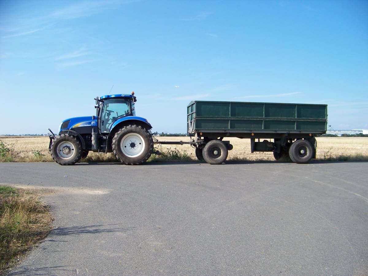2012 New Holland T6080 — Tek elden, bakımları yetkili serviste 2