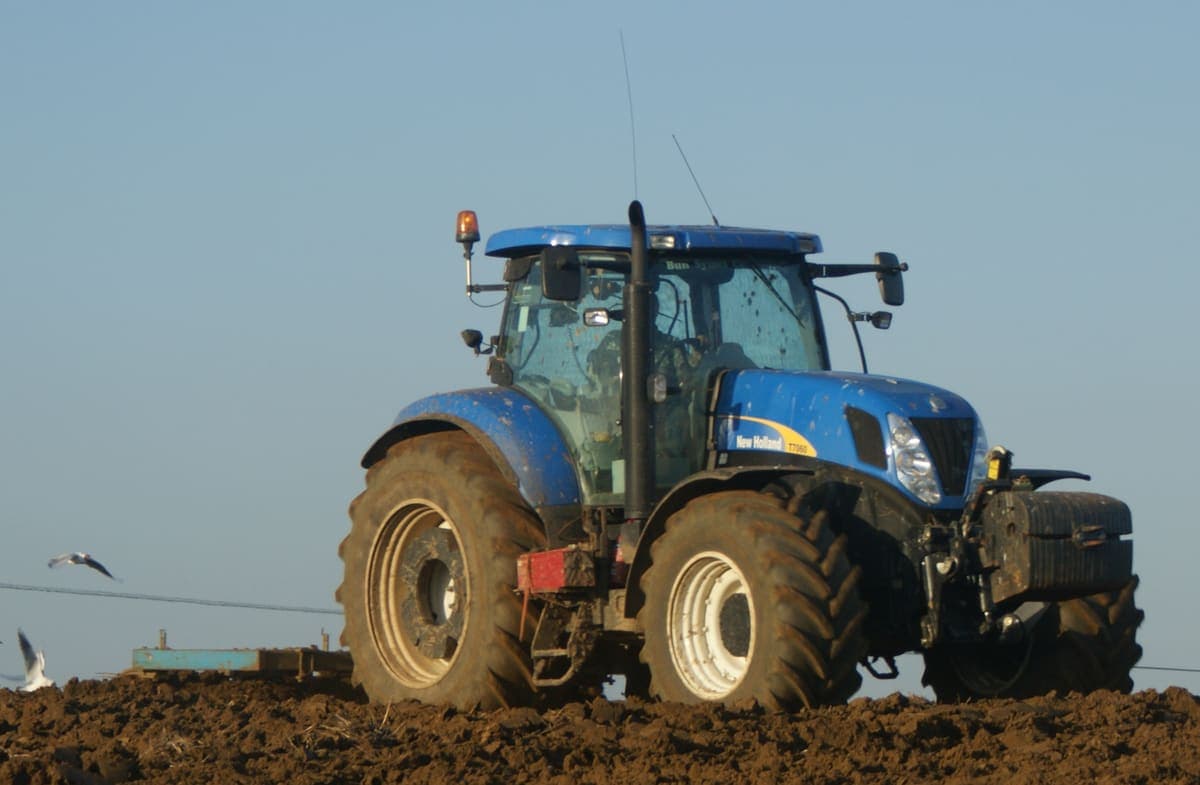 2011 New Holland T7060 — Zamanı gelen bakımları yapıldı 2